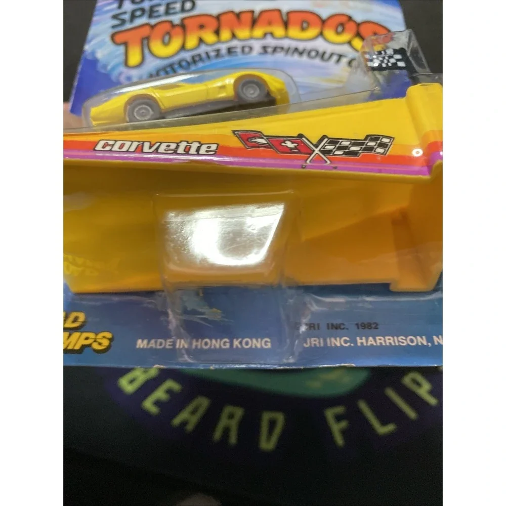 Road Champs Turbo Speed Tornados 1980s Corvette w/ Ramp Sealed